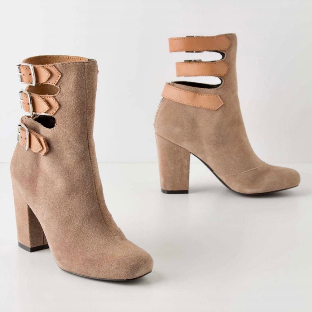 Anthropologies Pied Juste Neutral Beige Suede Leather Booties